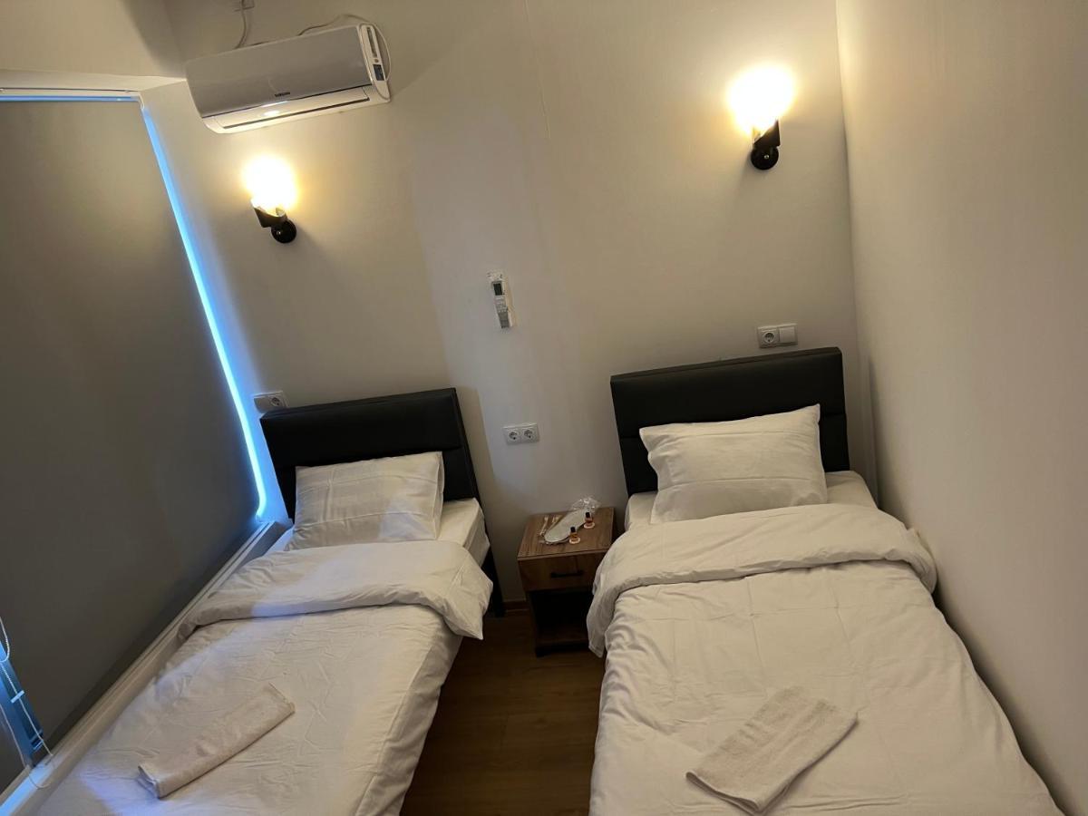 Apple Cozy Hotel Tbilisi Buitenkant foto