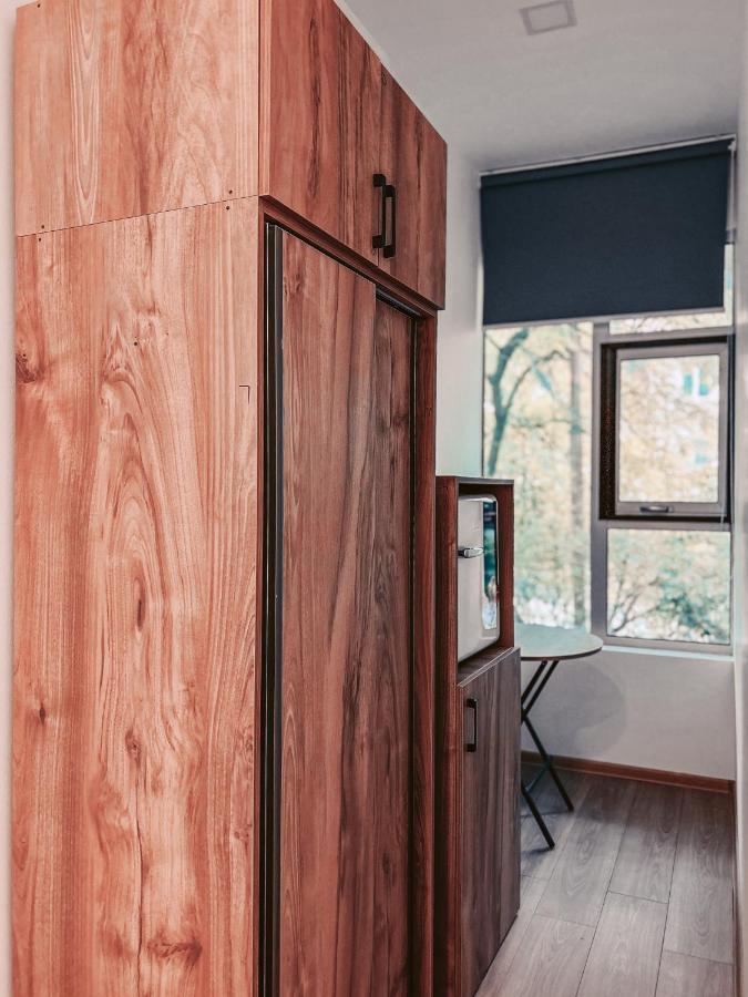 Apple Cozy Hotel Tbilisi Buitenkant foto