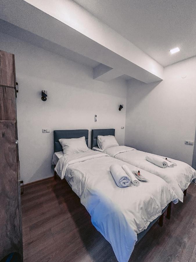 Apple Cozy Hotel Tbilisi Buitenkant foto