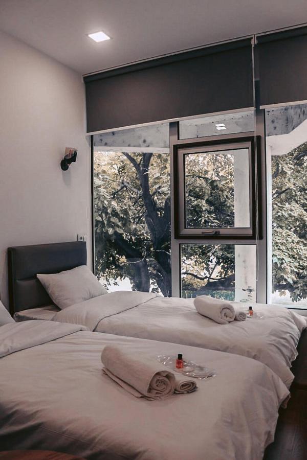 Apple Cozy Hotel Tbilisi Buitenkant foto